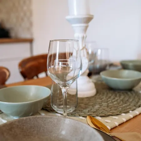 Stone House With Jacuzzi 