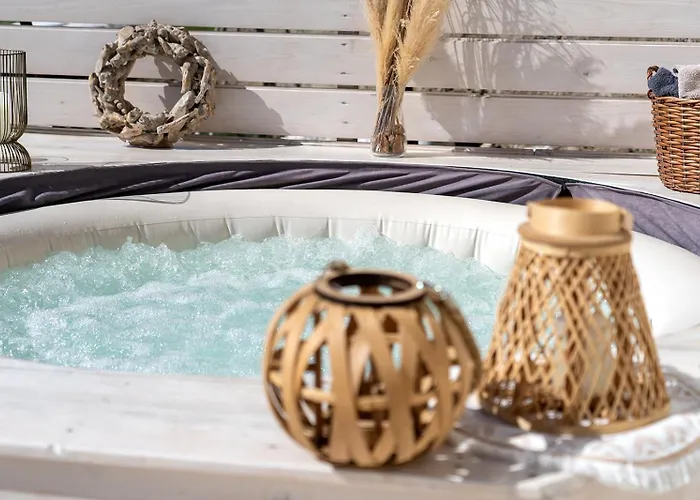 Stone House With Jacuzzi 