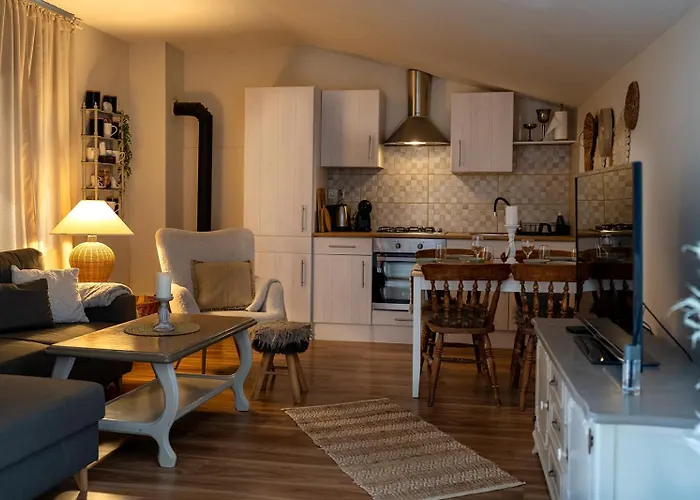 Stone House With Jacuzzi 