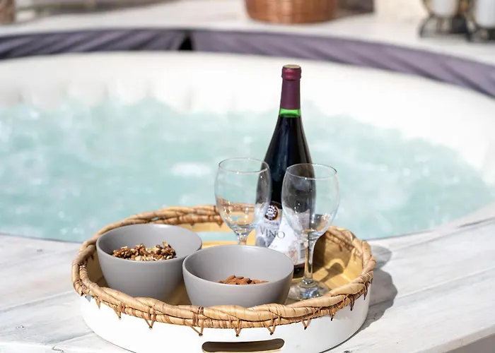 Stone House With Jacuzzi 